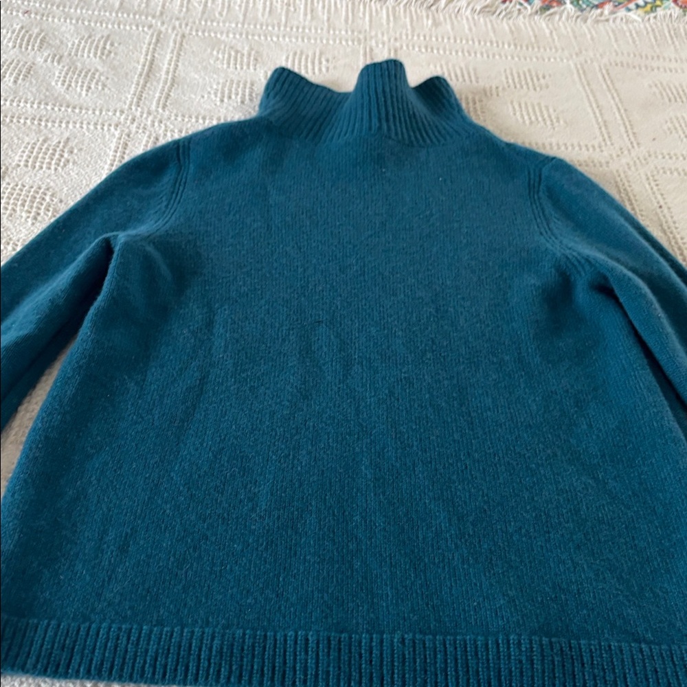 Talbots Cashmere Cable Knit 
Women's Sweater‎ - Picture 7 of 14